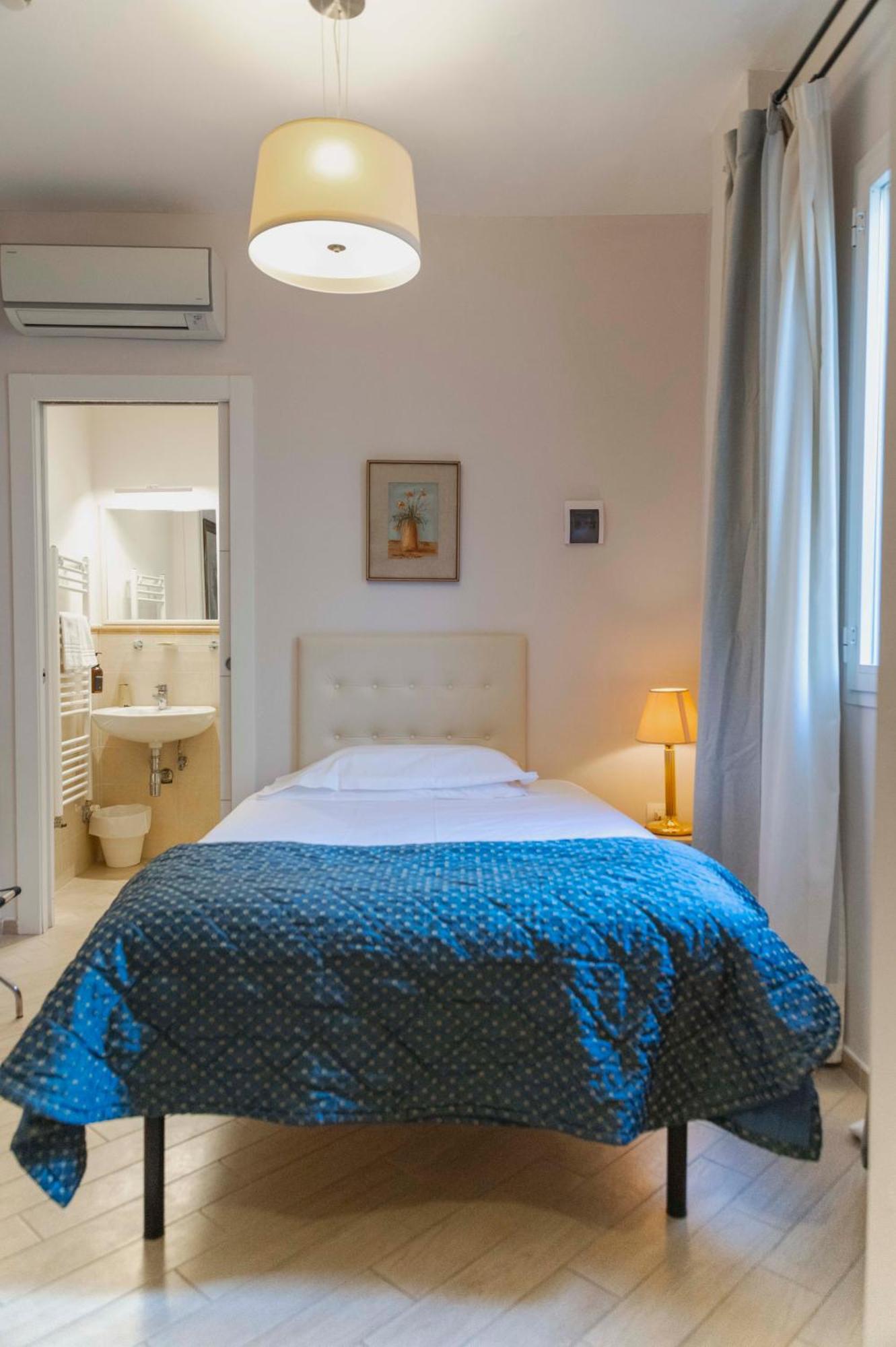 Affittacamere Zanobi 45 Флоренция Экстерьер фото